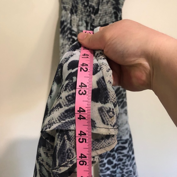 Show Me Your Mumu Smocked Waist  Flare pants At Bottoms Size Small. - Picture 8 of 16